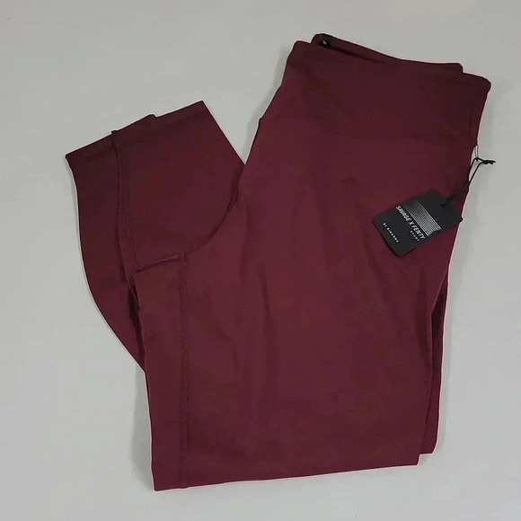 LOCKED & LIFTED HIGH-WAIST LEGGING - Picture 1 of 9